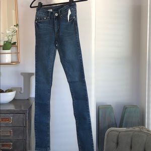 NWT Res denim jeans trashqueen skinny size 25